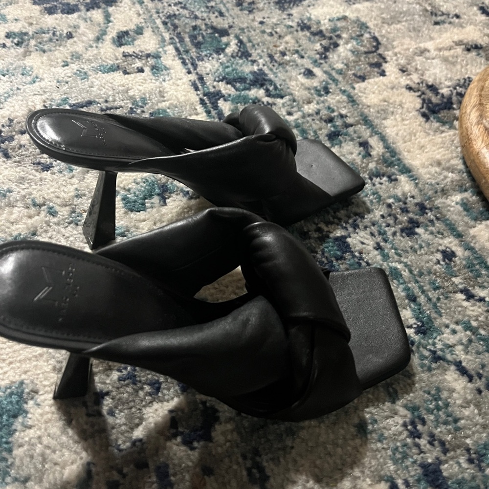 Elegant Black Women's Heeled Sandals